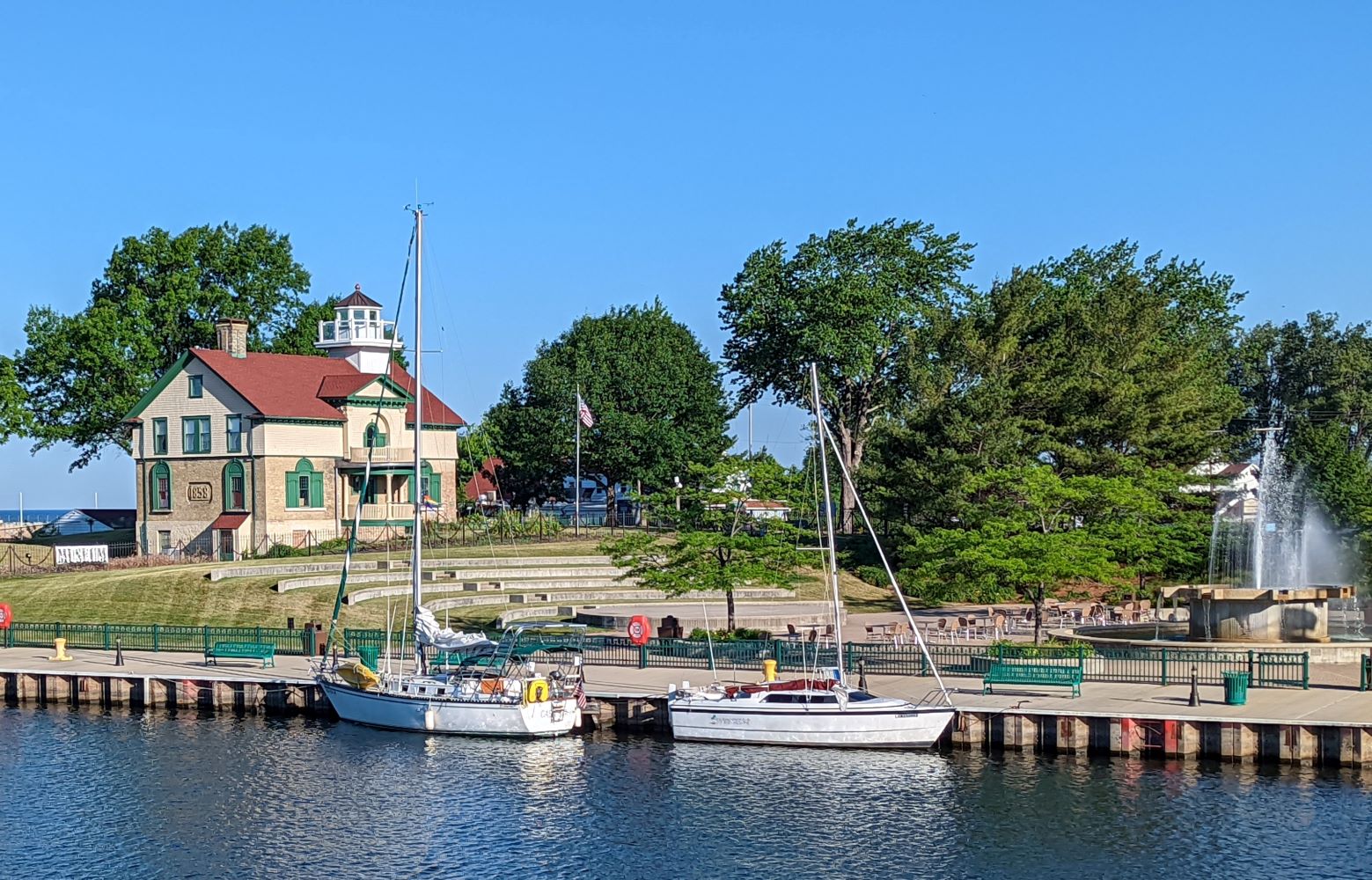 Sailing Vessel Casa Mia